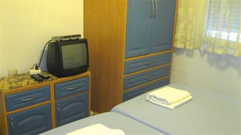 Pension Iglesias Zaragoza Buitenkant foto
