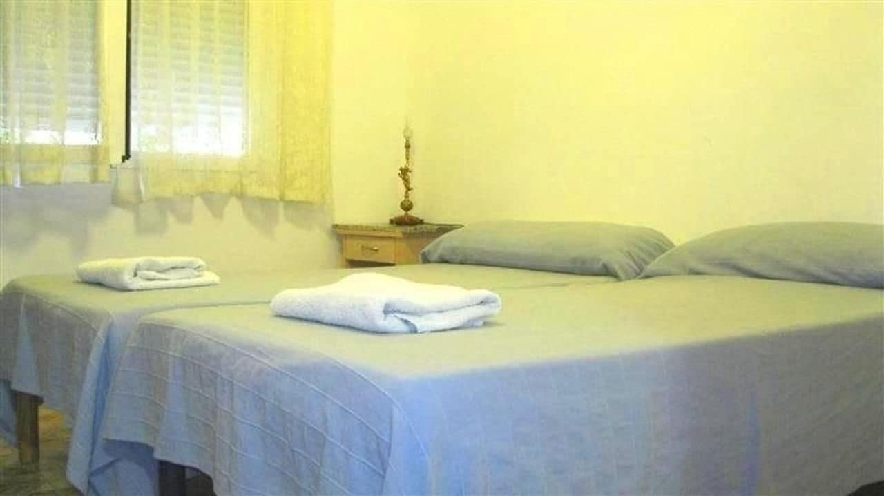 Pension Iglesias Zaragoza Buitenkant foto